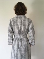 Jurk met geplooide details Jurk met geplooide details